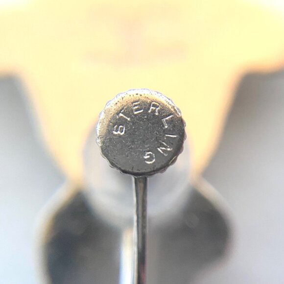 VTG Wallace Sterling Silver Hollow "Romance Of The Sea" Screwback Earrings - Picture 9 of 16